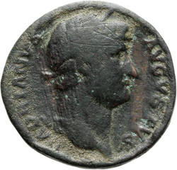 obverse of Hadrian RIC II 1387