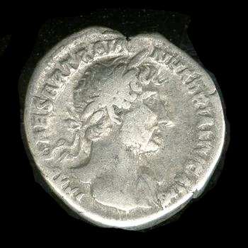 obverse of Hadrian RIC II 542