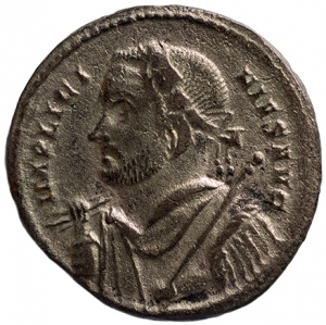obverse of Constantine I RIC VI 825